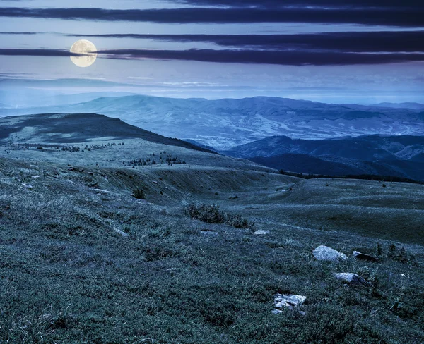 Stones on the hill of mountain range at night — Stock Photo, Image