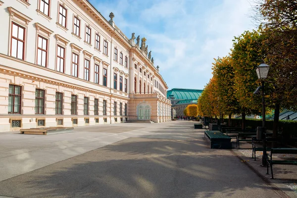 Vídeň Rakousko Zzú 2019 Terasa Zadní Straně Budovy Muzea Albertina — Stock fotografie