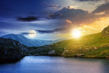 Gündüz ve gece, yüksek irtifada göl ve yaz manzarasının üzerindeki konsepti değiştirir. İbnelerin dağ sırtı manzarası çok güzel. Güneşli ve aylı bulutların altındaki uzak tepeye açık görüş