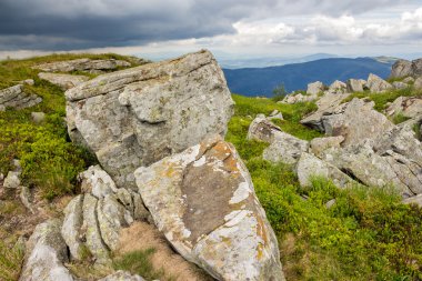 taşlar ve kayalar yüksekliği Dağları