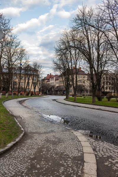 Paving winds through old town — Stock Photo, Image