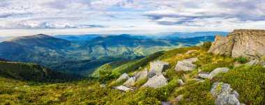 taşlar Vadisi Dağ üstüne