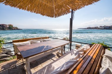 Sahil evinde Restoran