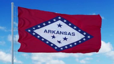 Arkansas bayrağı rüzgarda dalgalanıyor, mavi gökyüzü arka planı. 4K