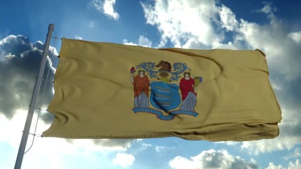 Σημαία του Νιου Τζέρσεϊ σε κοντάρι σημαίας που κυματίζει στον άνεμο, φόντο μπλε ουρανού. 4K — Αρχείο Βίντεο