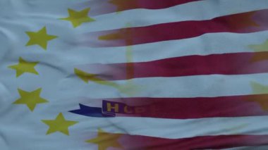 ABD ve Rhode Island karışık bayrağı dalgalandırıyor. Bayrak direğinde Rhode Island ve ABD bayrağı