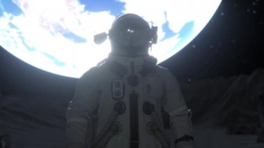 Ay 'ın yüzeyinde Dünya gezegeninin arka planına karşı tek başına duran astronot.