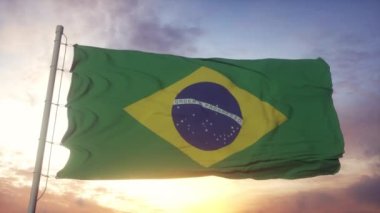Brezilya bayrağı rüzgarda dalgalanıyor derin güzel gökyüzüne