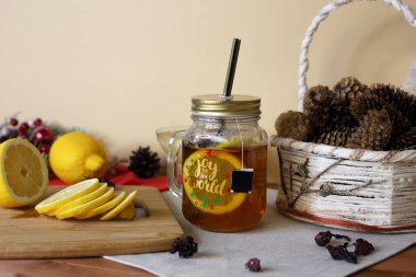 limon, bal ve çay vitamini.