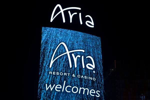 Aria Resort y Casino en la noche —  Fotos de Stock