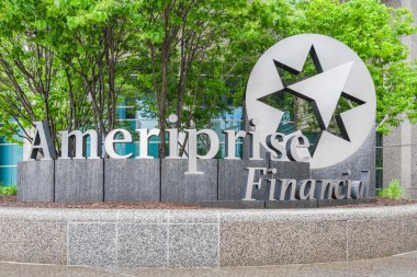 Ameriprise finans, Inc. şirketinin genel merkezi ve logosu