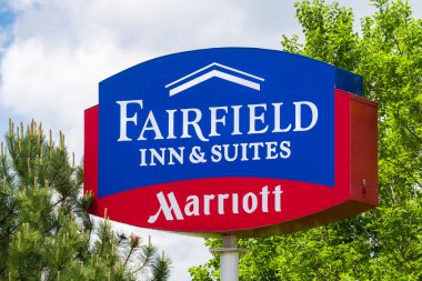 Faifield Inn and Suites Sign and Logo clipart