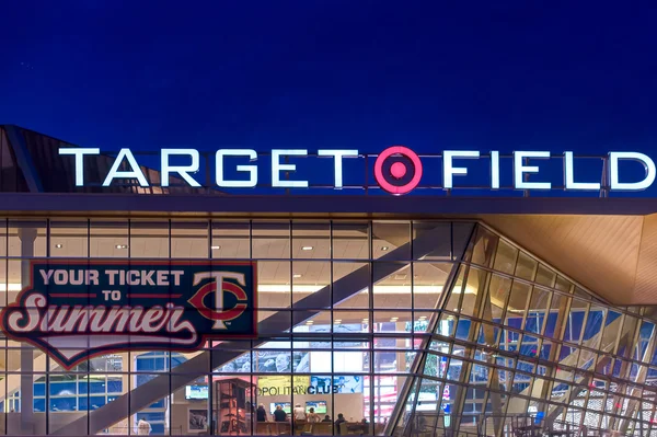 Campo target nel centro di Minneapolis — Foto Stock