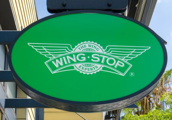 Wingstop Restaurante sinal e logotipo — Fotografia de Stock
