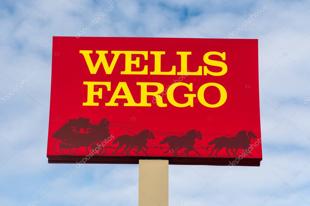 WOODBURY, MN/USA - JANUARY 18, 2021:Wells Fargo bank exterior sign and trademark logo.
