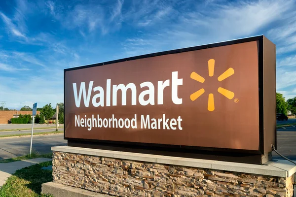 Racine Usa Juin 2021 Walmart Neighborhood Market Enseigne Épicerie Détail — Photo