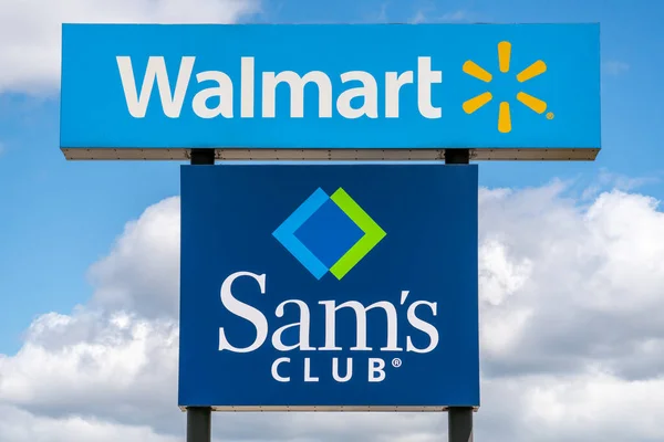 Green Bay Usa Juni 2021 Außenschild Und Markenlogo Von Walmart — Stockfoto