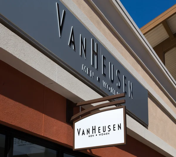 Van Heusen Store — Stock Photo, Image