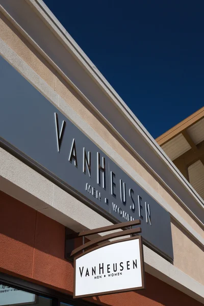 Van Heusen Store