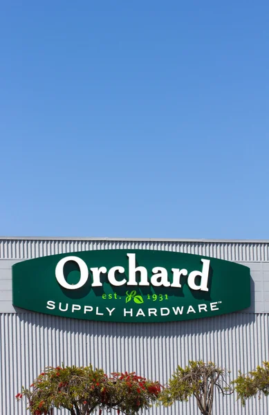 Orchard leverans hårdvara exteriör — Stockfoto