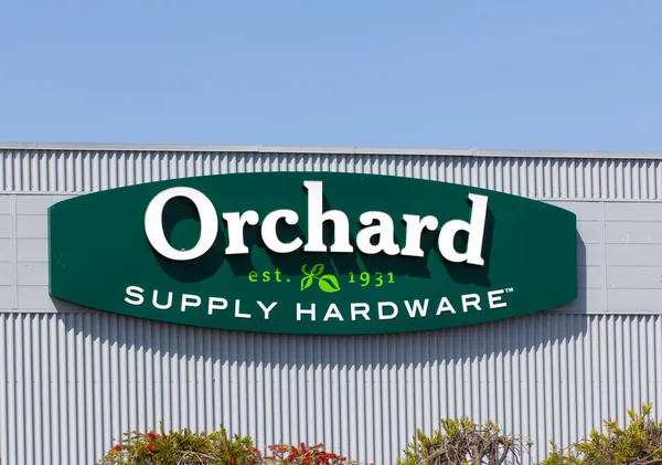 Orchard leverans hårdvara exteriör — Stockfoto