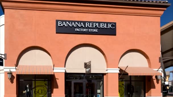 Bananen repulic winkel buitenkant — Stockvideo