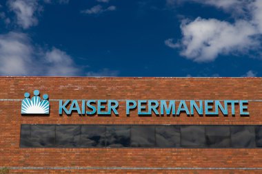 Kaiser Permanente Medical Care Building clipart