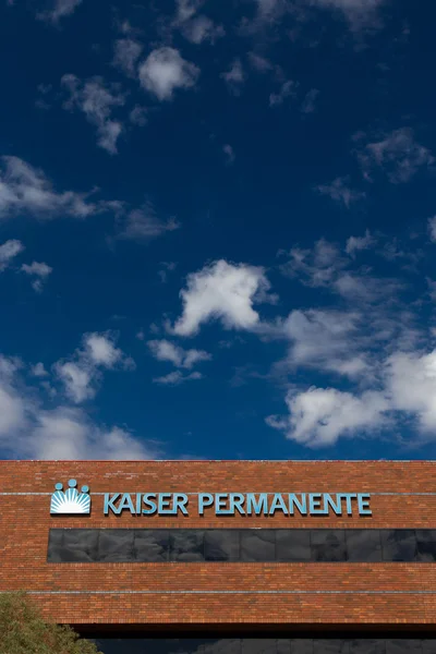 Kaiser Permanente Medical Care edificio — Foto de Stock