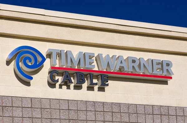Time Warner kabel budovy a Logo — Stock fotografie