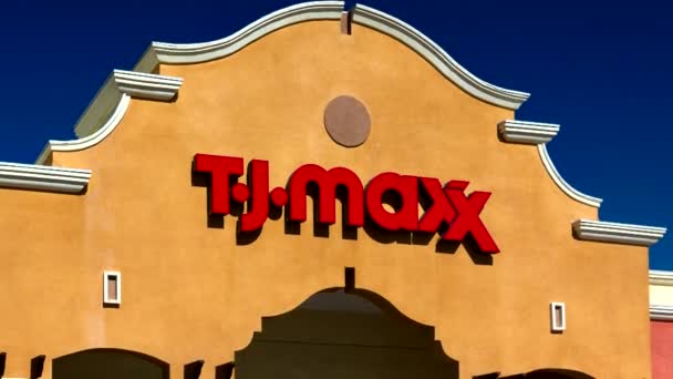 T.J. Loja de varejo Maxx Exterior — Vídeo de Stock