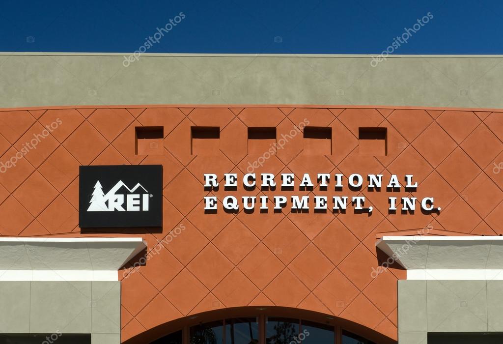 REI Storefront and Sign Stock Editorial Photo © wolterke 61255423