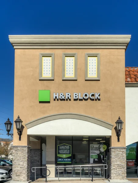 H&R Block Retail Exterior — Stock Photo, Image