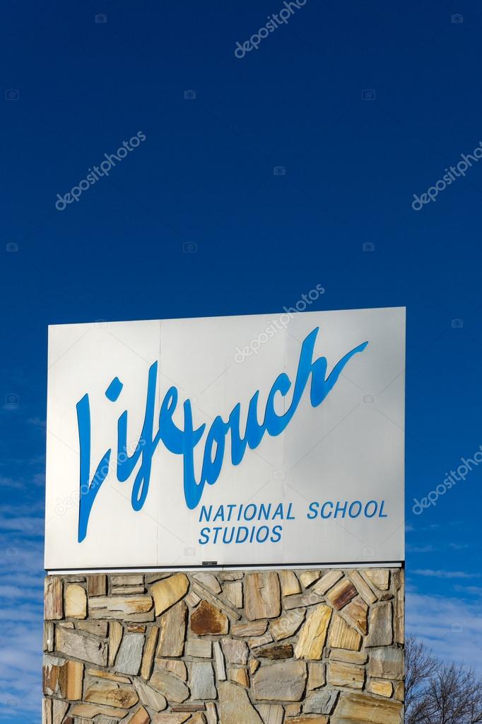 lifetouch national school studios