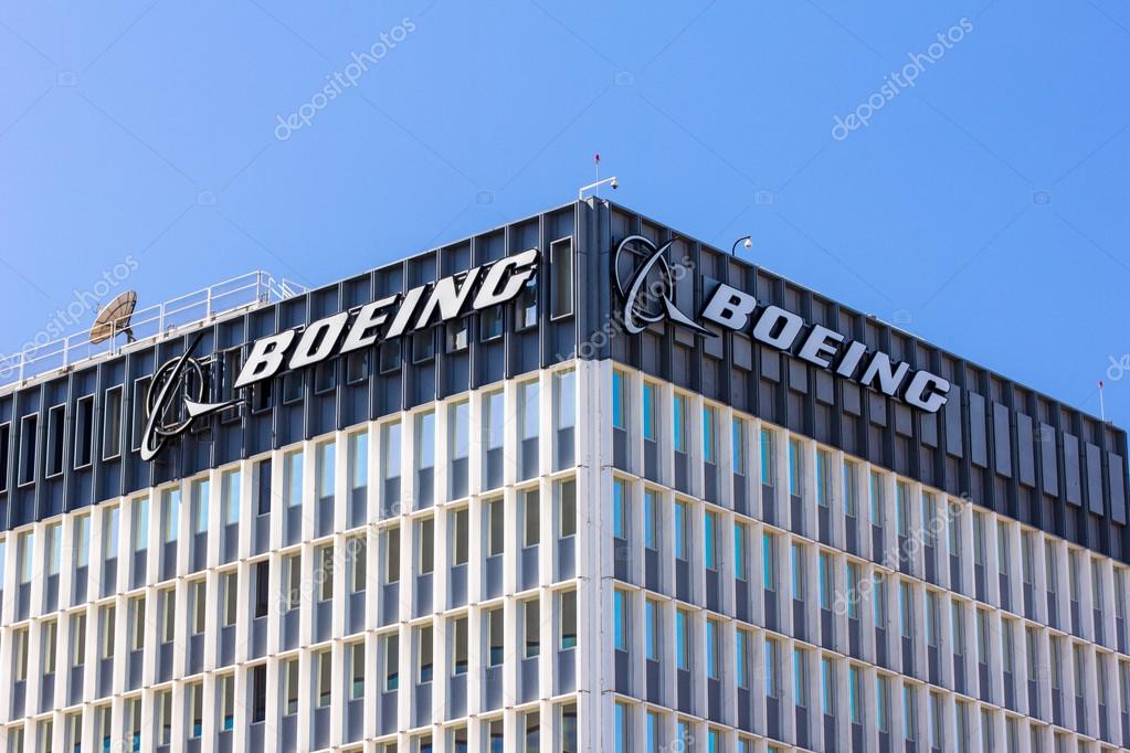 EL SEGUNDO, CA, USA, MARCH 7, 201.: Boeing manufacturing facility. Boeing manufactures and sells aircraft, rotorcraft, rockets and satellites. It is the second-largest defense contractor in the world.