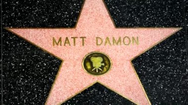 Matt Damon yıldızı Hollywood Walk of Fame