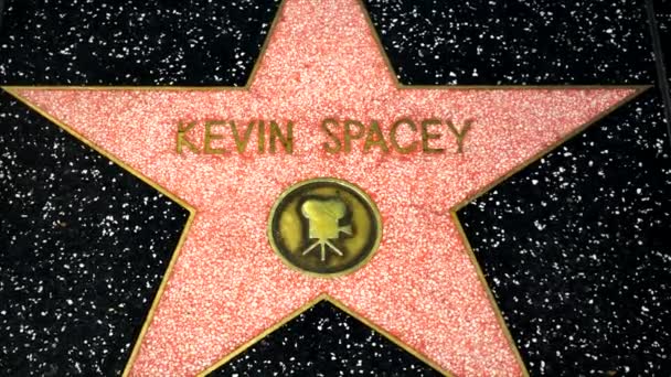 Kevin Spacey Star auf dem Hollywood Walk of Fame — Stockvideo