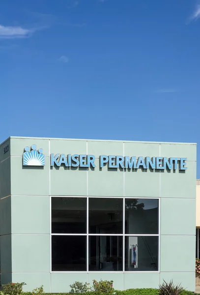 Kaiser Permanente tıbbi bakım Binası — Stok fotoğraf