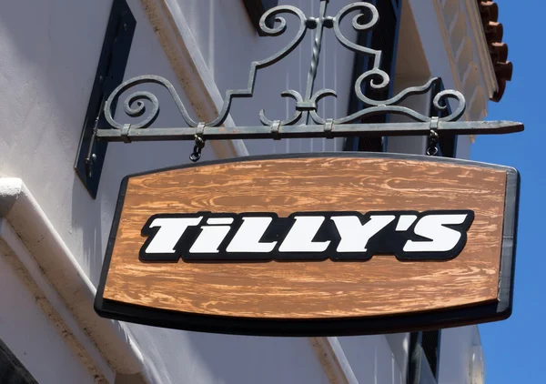 Tienda y firma de Tilly —  Fotos de Stock