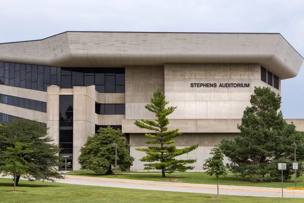 Stephens Auditorium aan de Iowa State University — Stockfoto