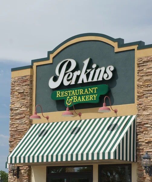 Perkins Ristorante e panetteria Esterno e logo — Foto Stock