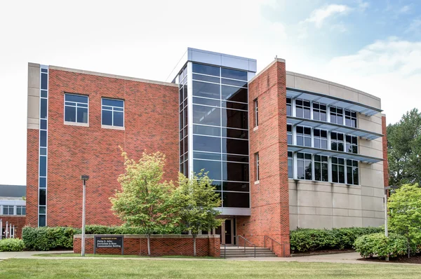 Philip D. Adler Journalism and Mass Communication Building — Stock Photo, Image