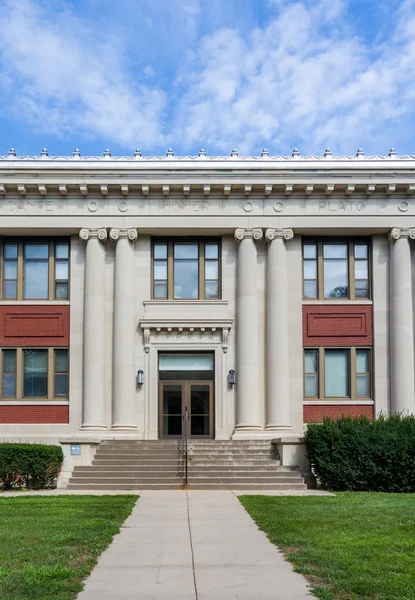 Carnegie Hall on the campus of Grinnell College — Stockfoto