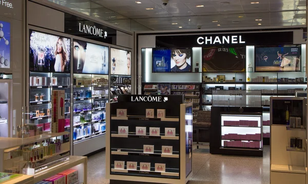 Lancome and Chanel Store Display — ストック写真