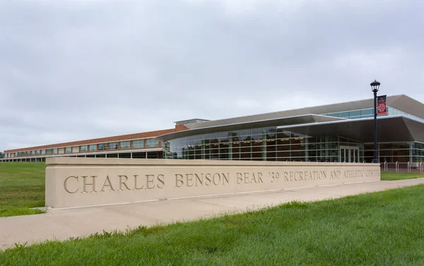 Κέντρο αναψυχής του Charles Benson αρκούδα στην πανεπιστημιούπολη του κολλεγίου Grinnell Φωτογραφία Αρχείου