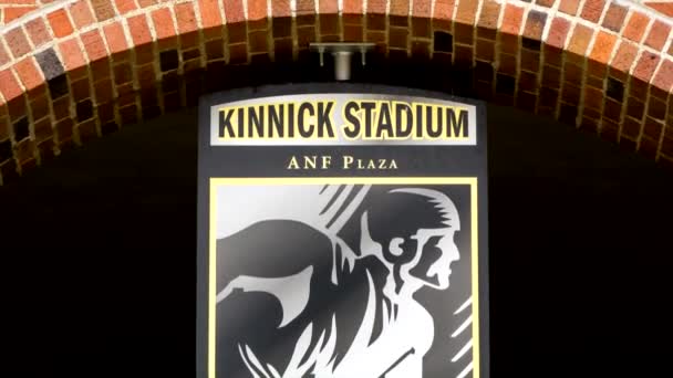 Kinnick Stadion Emblem und Siegel — Stockvideo