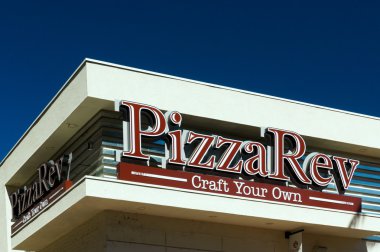 Pizzarev Restoran dış