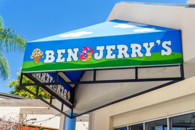 Ben ve Jerry's mağazası dış cephe