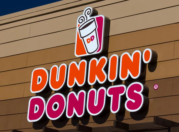 Donuts Dunkin 'signe et logo — Photo