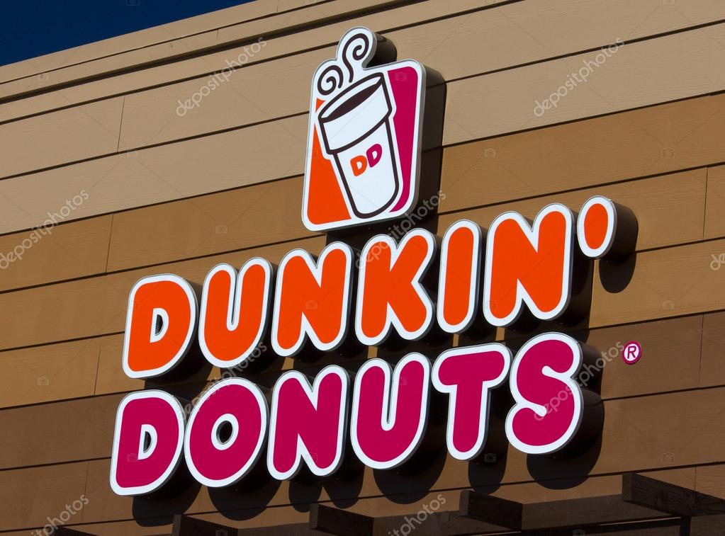 SANTA CLARITA CA/USA - OCTOBER 11, 2015: Dunkin' Donuts restauraunt exterior. Dunkin' Donuts is a doughnut company and coffeehouse chain.