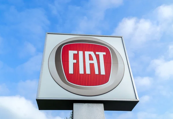 Fiat tanda dealer — Stok Foto
